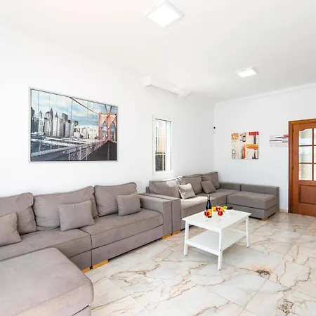 Calma By Puerto del Carmen (Lanzarote)