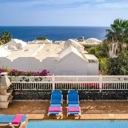 Calma By * بويرتو ذيل كارمين